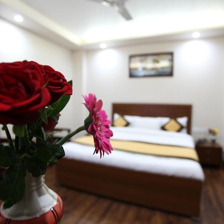 Hotel Hc Grand New Delhi Buitenkant foto